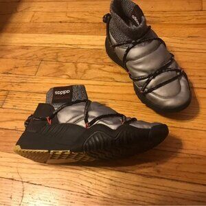 Adidas winter shoes | size 7